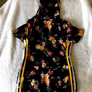 Selling a little girls dress size 16